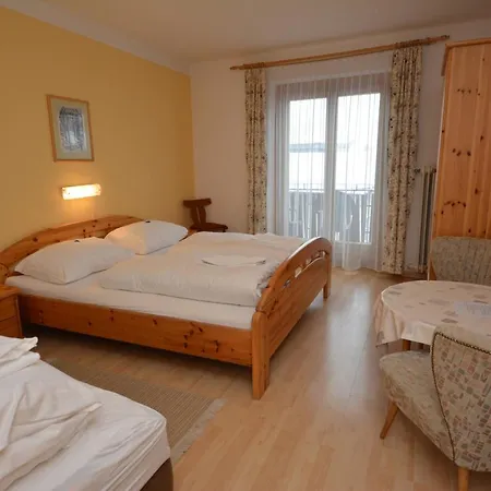 Haus Kleineisen By Chatel Reizen