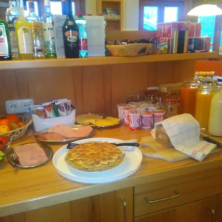 Haus Kleineisen By Chatel Reizen Bed & Breakfast