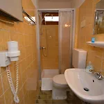 Haus Kleineisen By Chatel Reizen Bed and Breakfast *